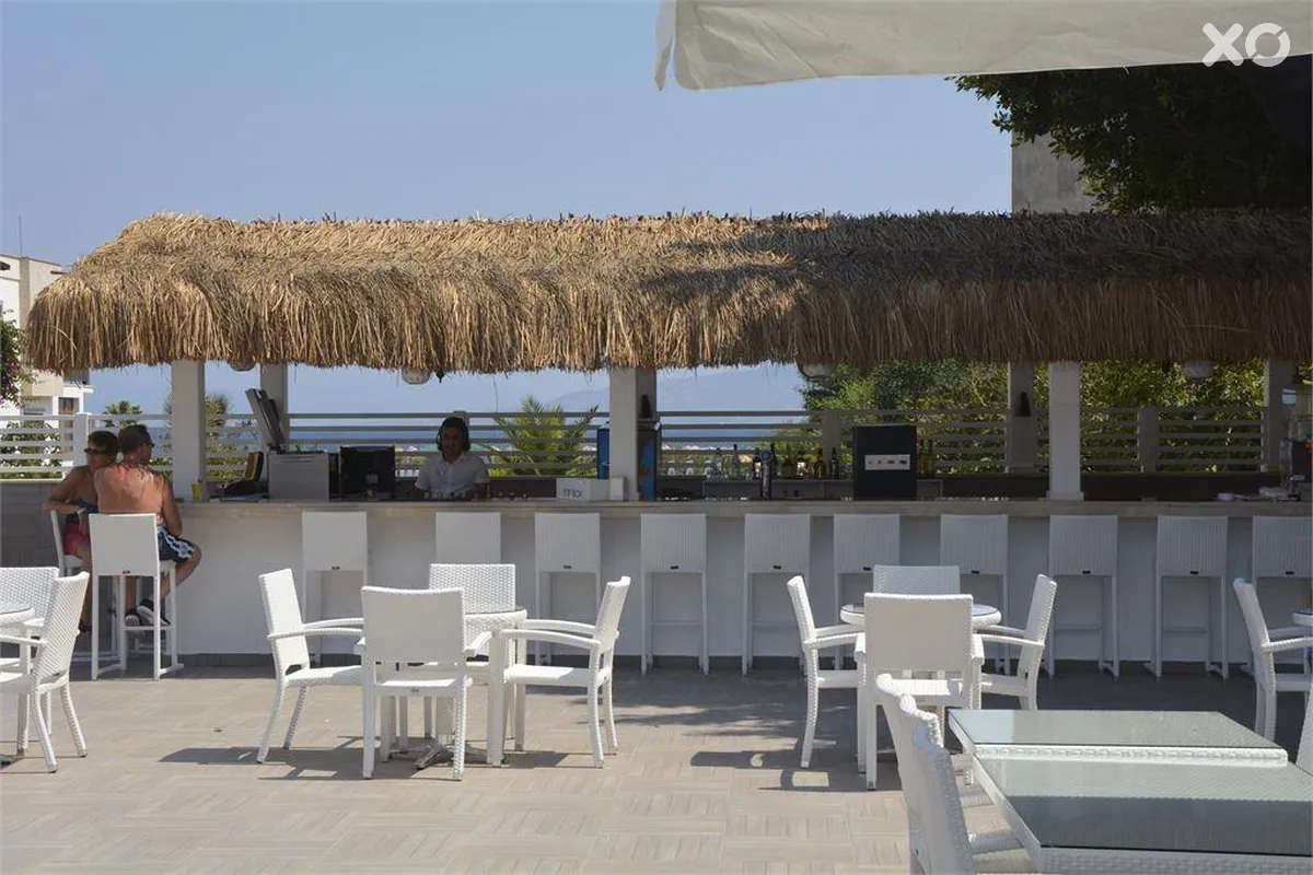 Bendis Beach Hotel