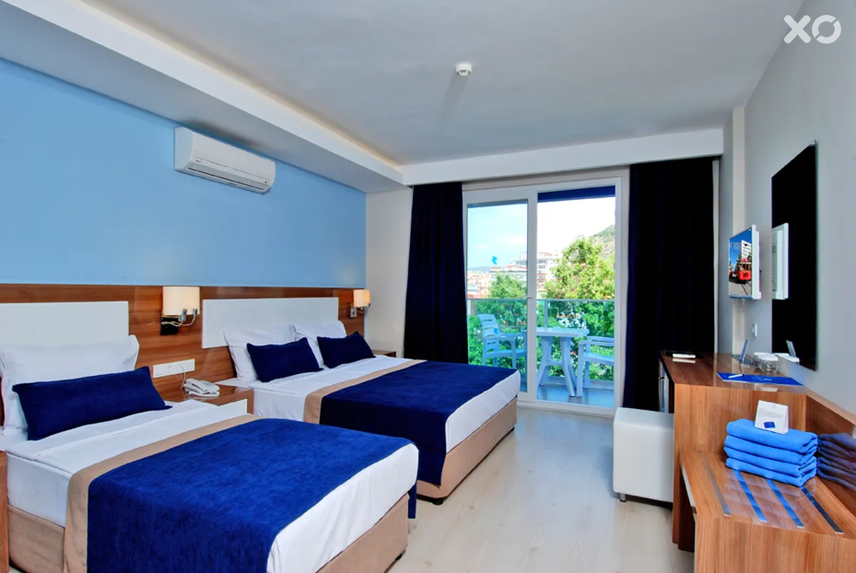 Kleopatra Ramira Hotel