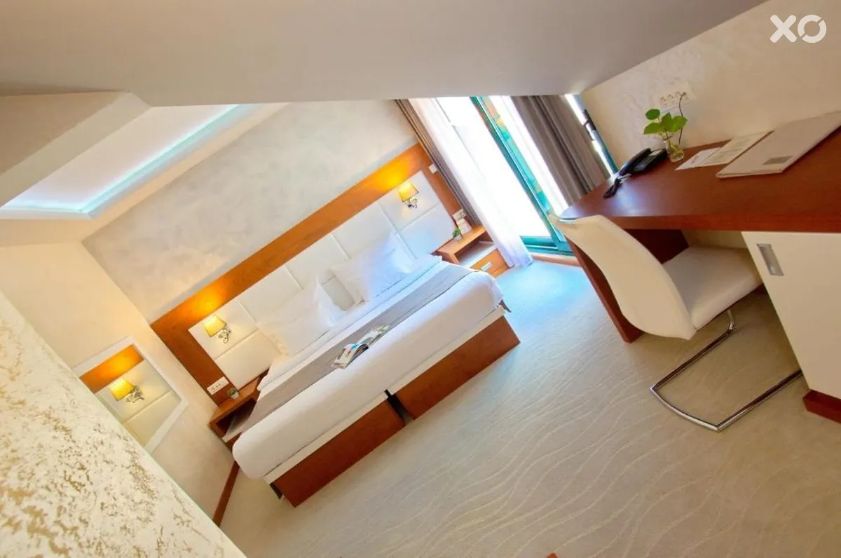 Porto In Hotel