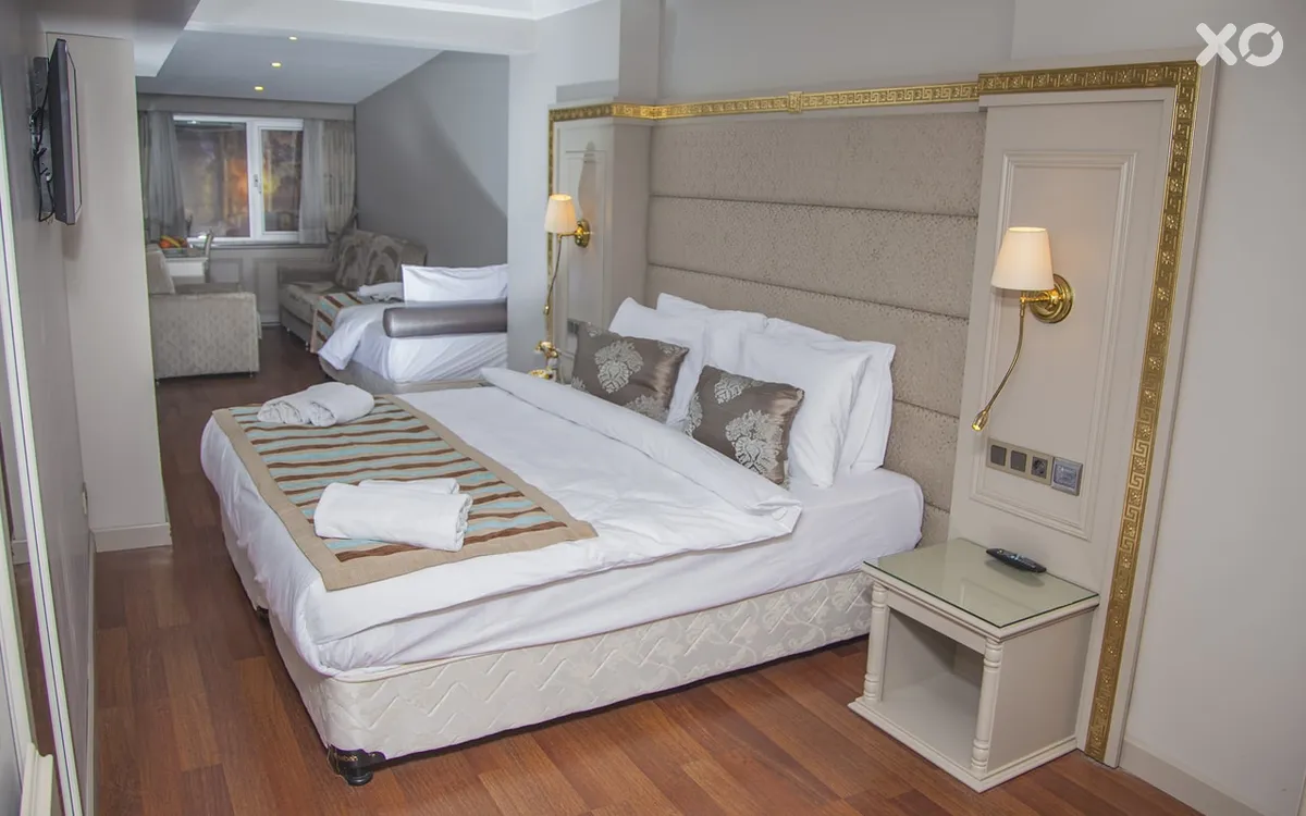 Bilinc Hotel