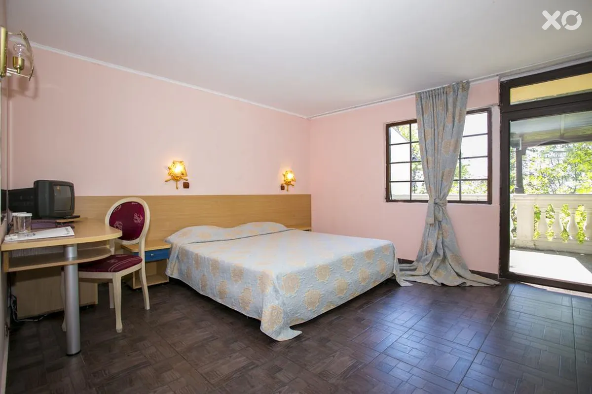 Elenite Villas