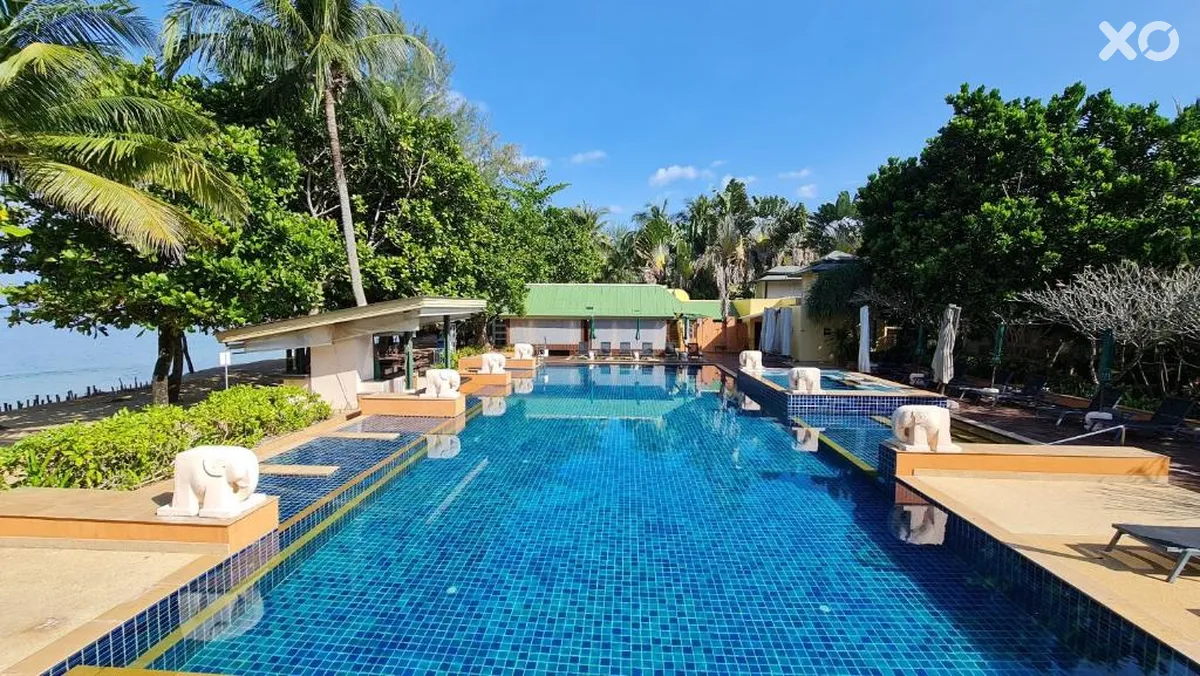 Baan Khao Lak Beach Resort