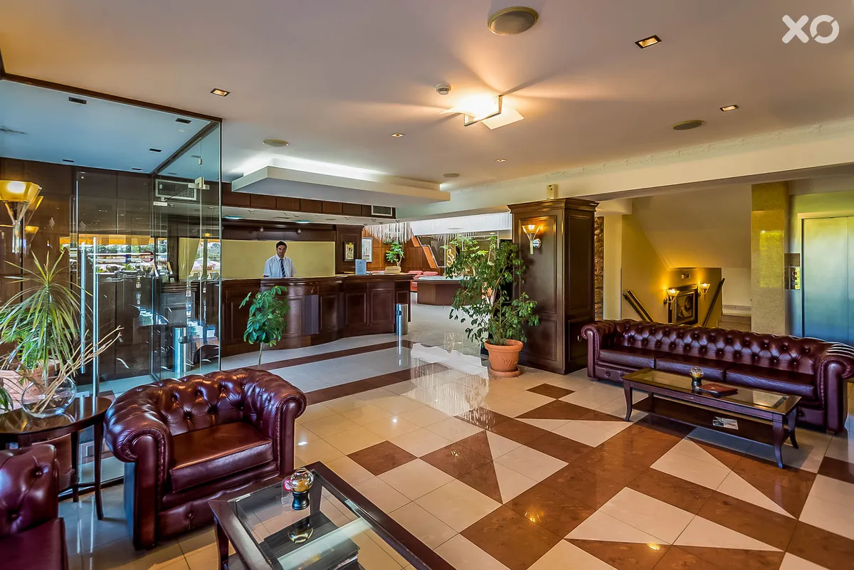 Avalon Hotel