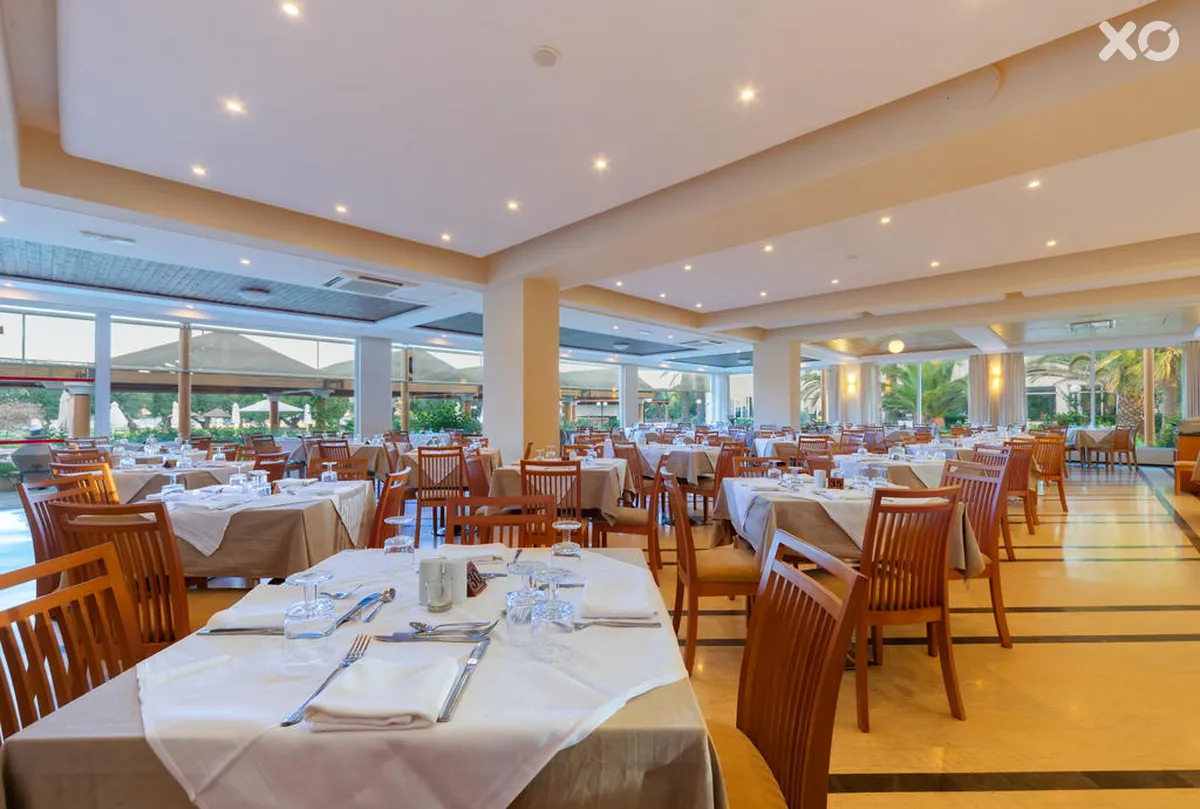 Apollo Beach Hotel