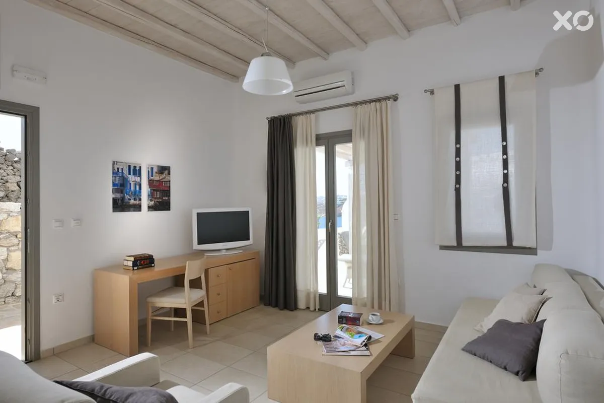Deliades Hotel