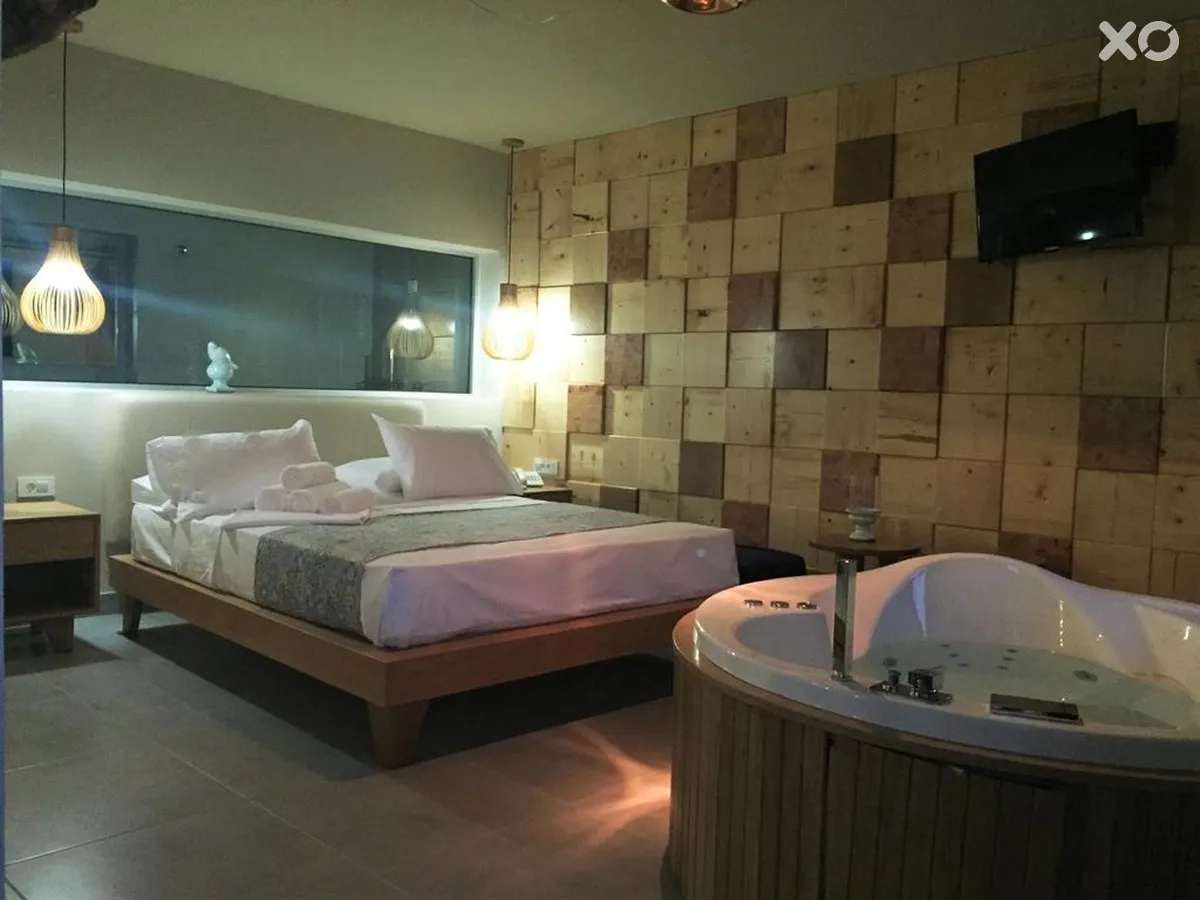 Elia Agia Marina Hotel