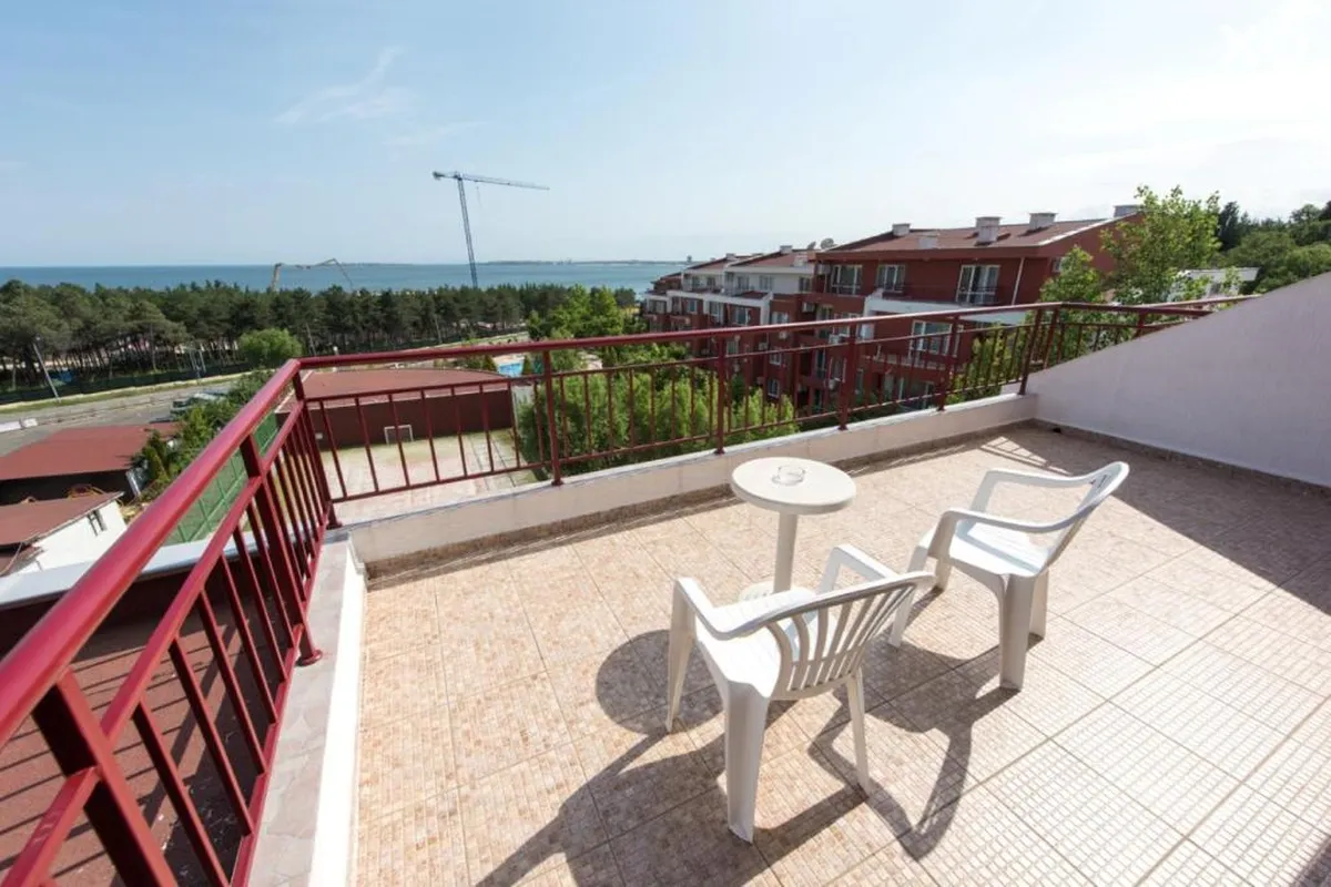 GT Green Fort Beach Apartments