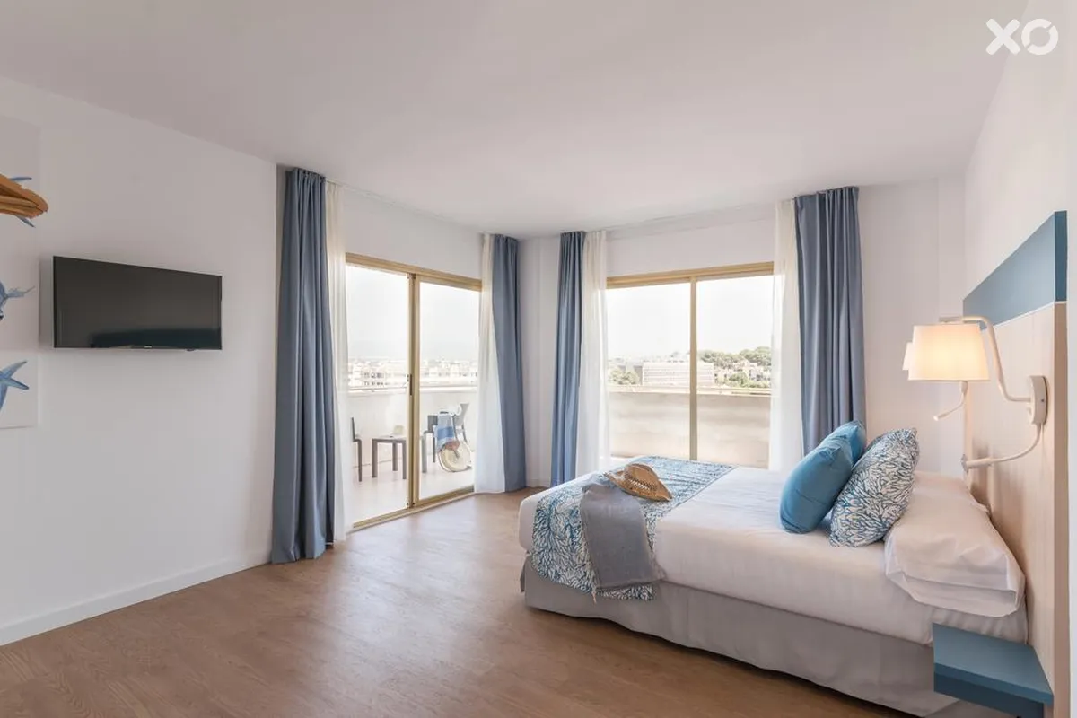 Salou Beach by Pierre & Vacances