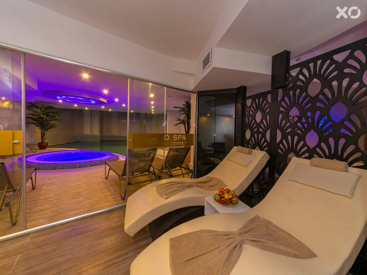 Euro Plaza Hotel
