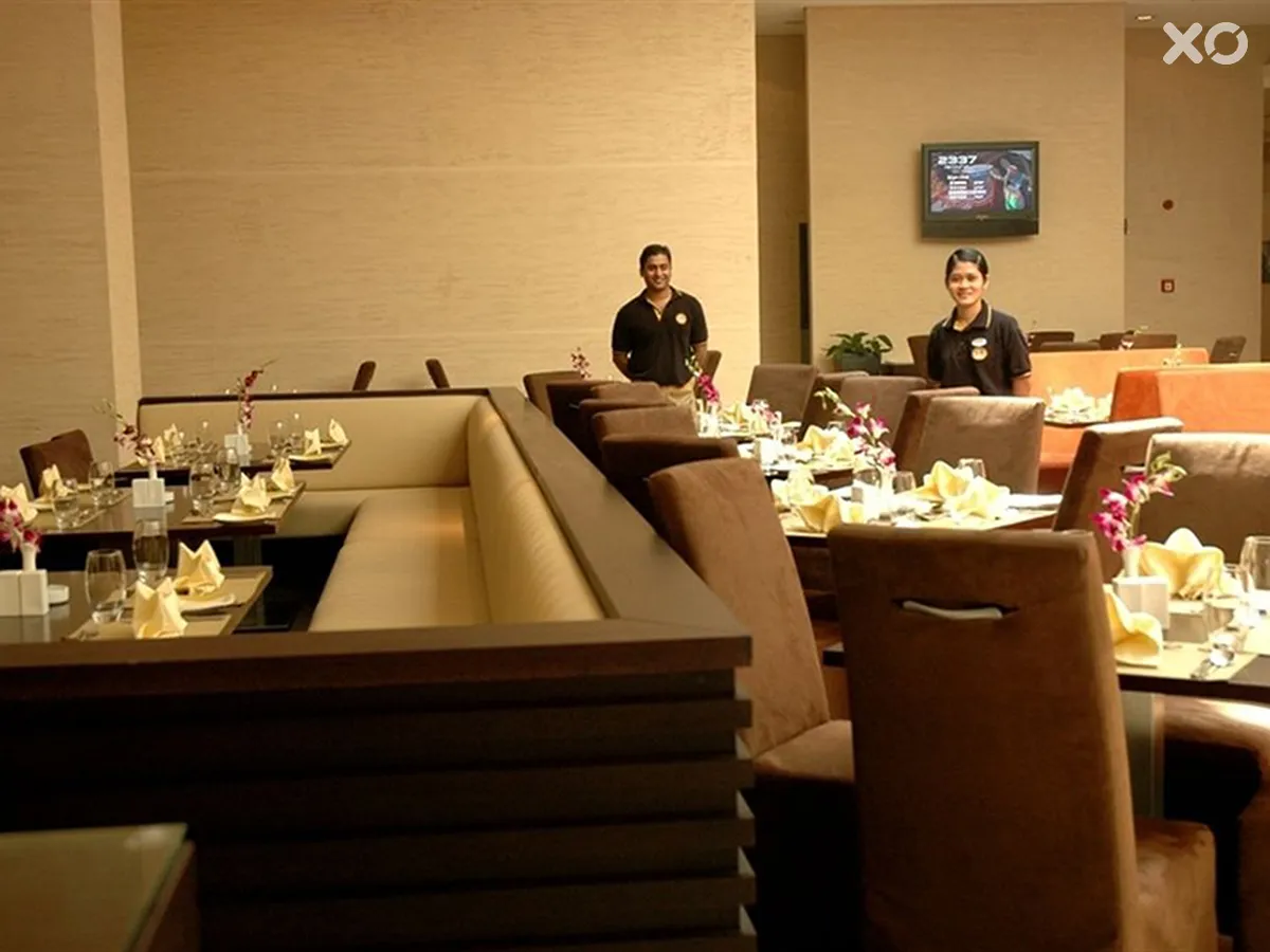 Lotus Grand Hotel Apartments