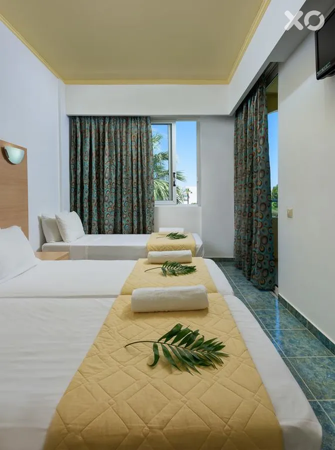 Memphis Beach Hotel