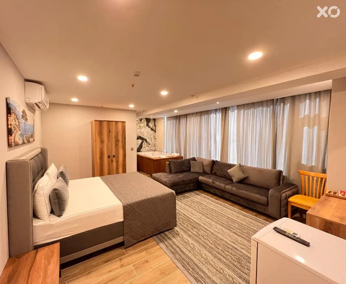 Old Town Point Hotel & Spa