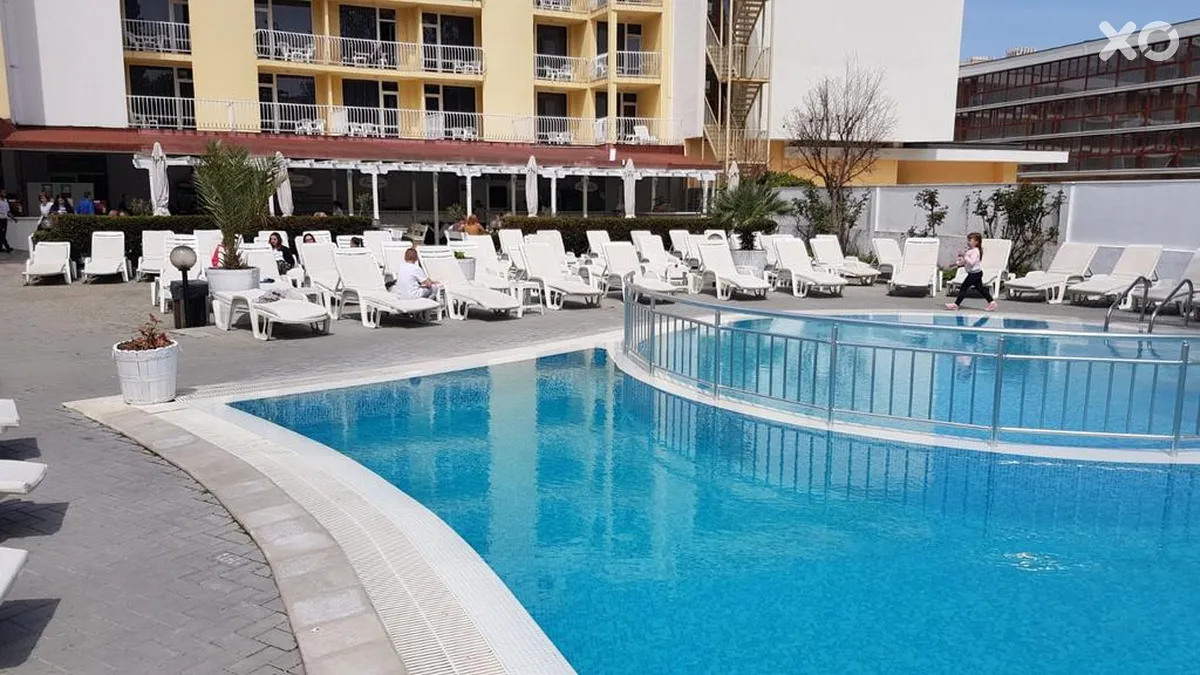 Sun Palace