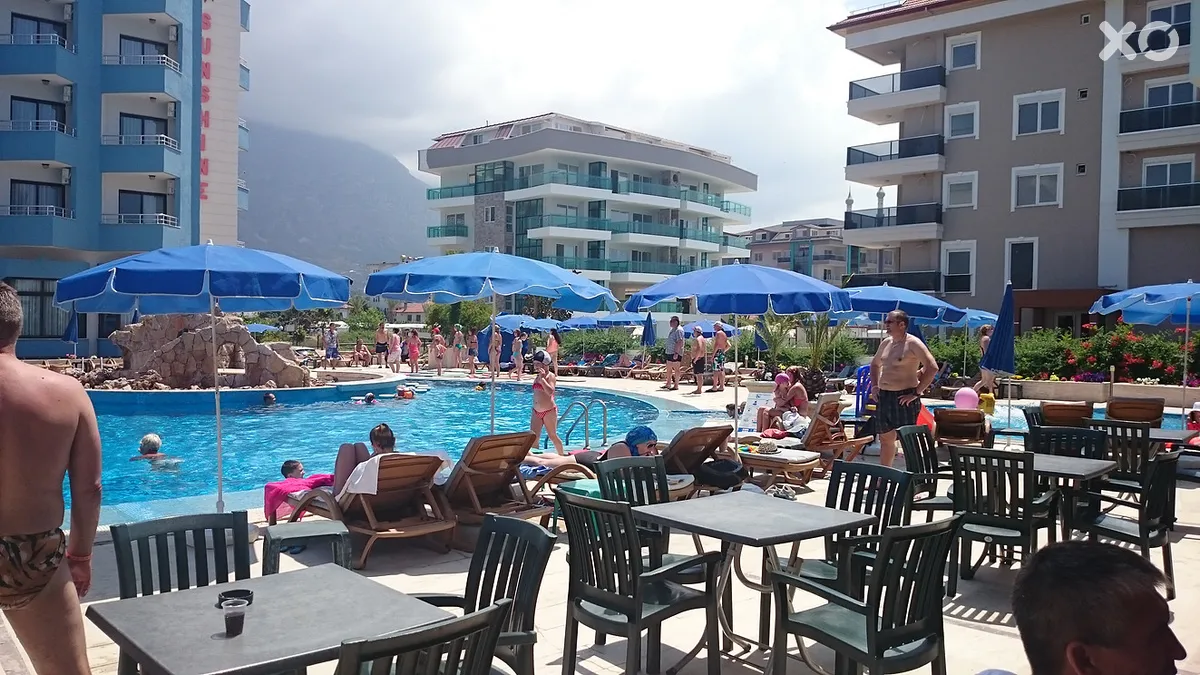 Sunshine Hotel