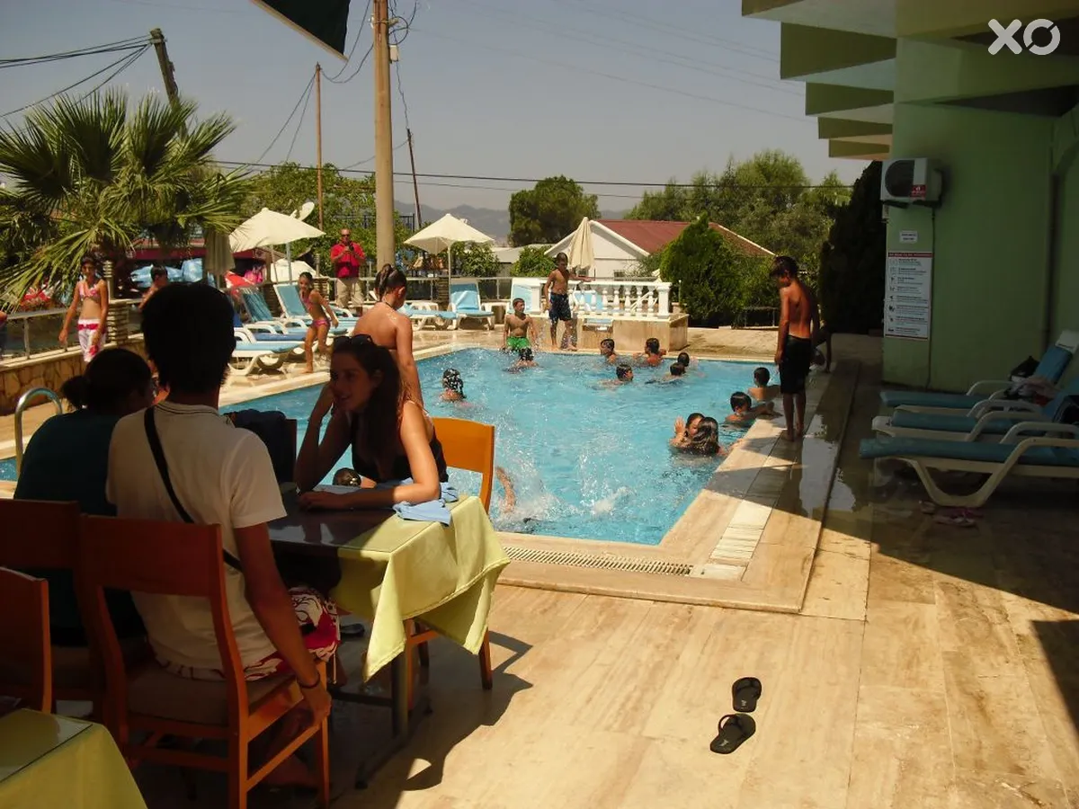 Anerissa Hotel