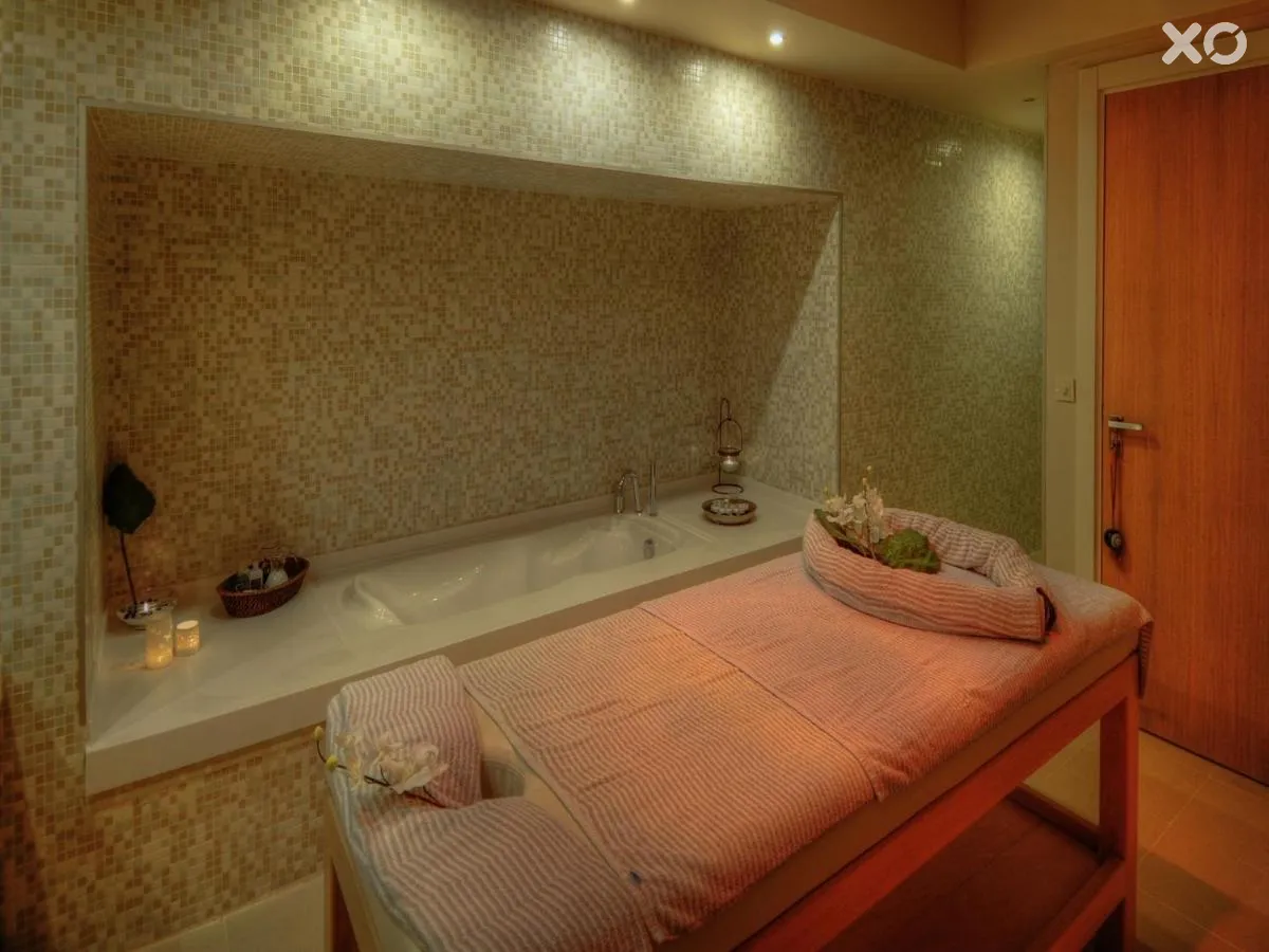 Lvzz Hotel