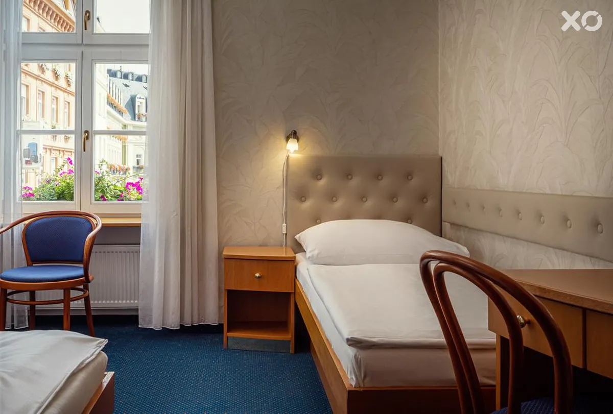 Ruze Hotel