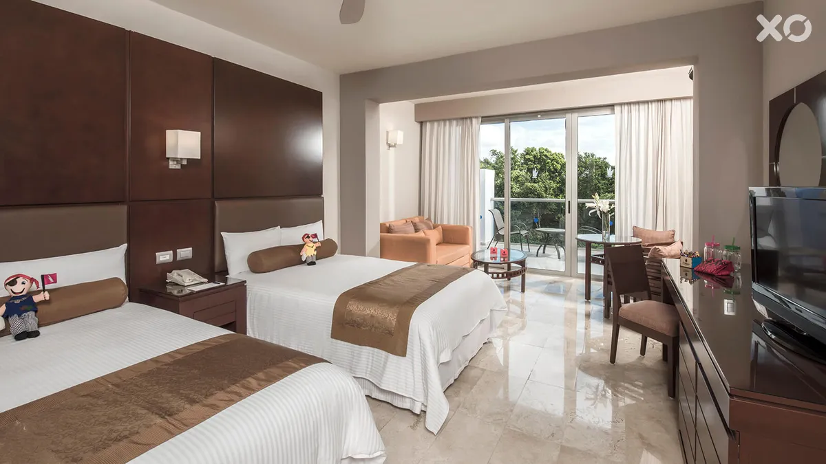Grand Riviera Princess