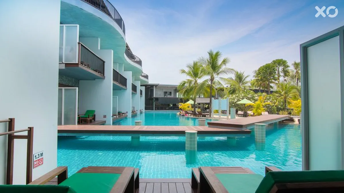 Holiday Ao Nang Beach Resort