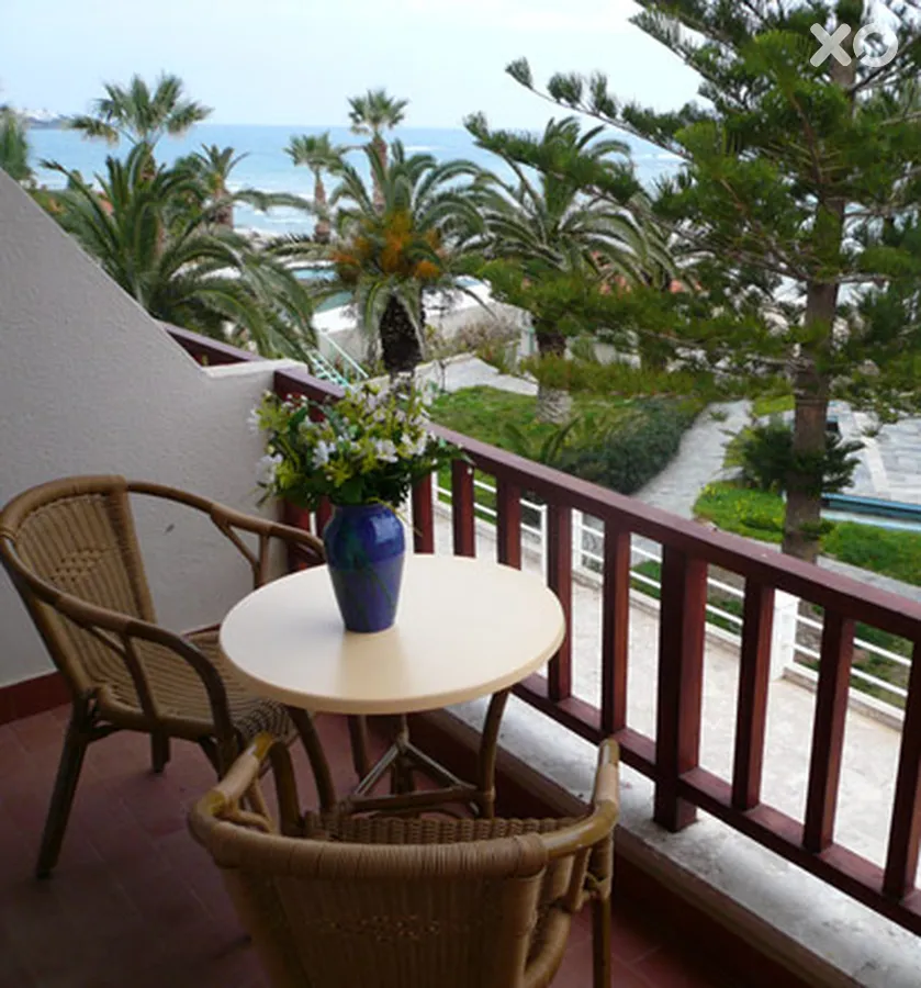 Palm Beach Hotel