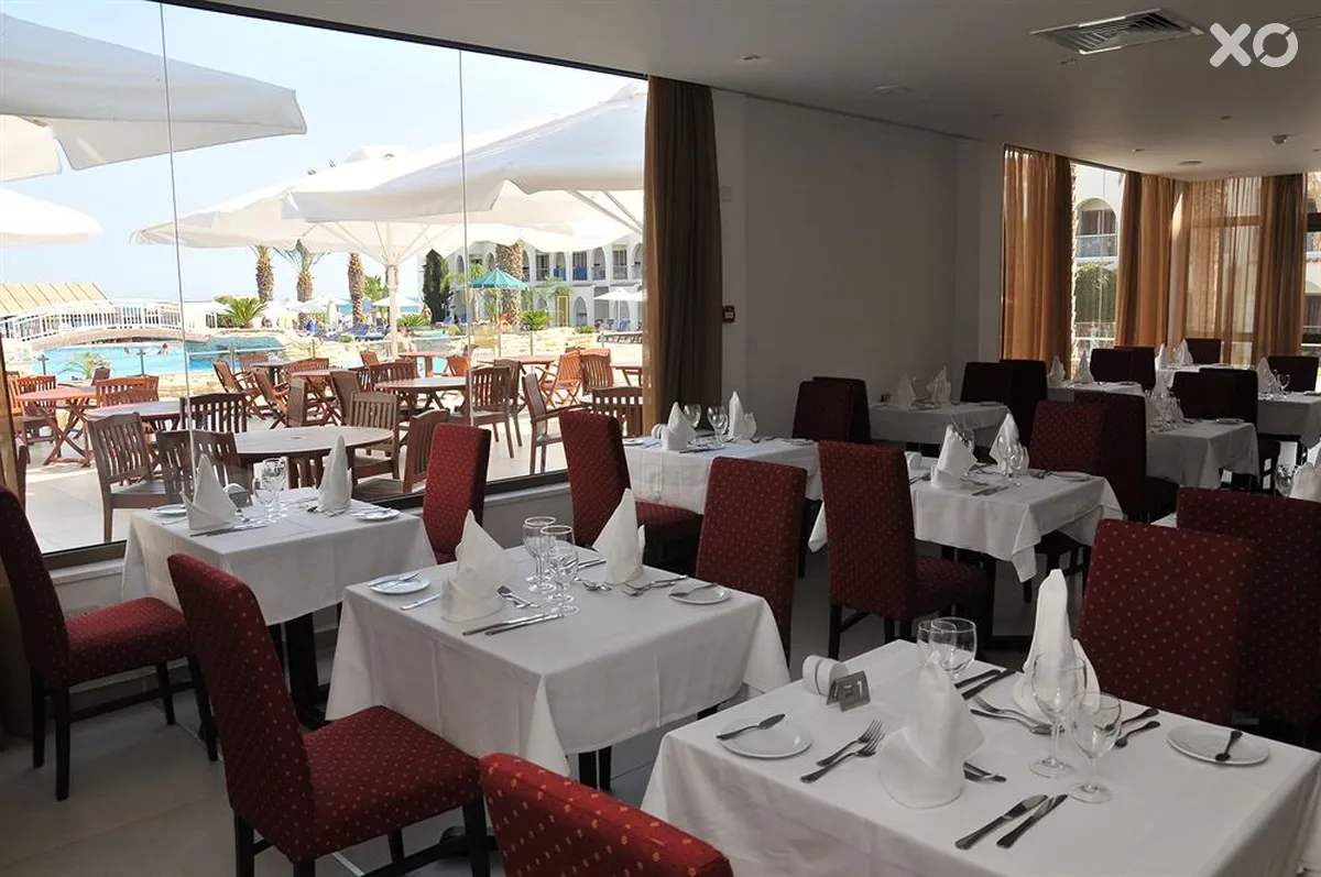 Radisson Beach Resort