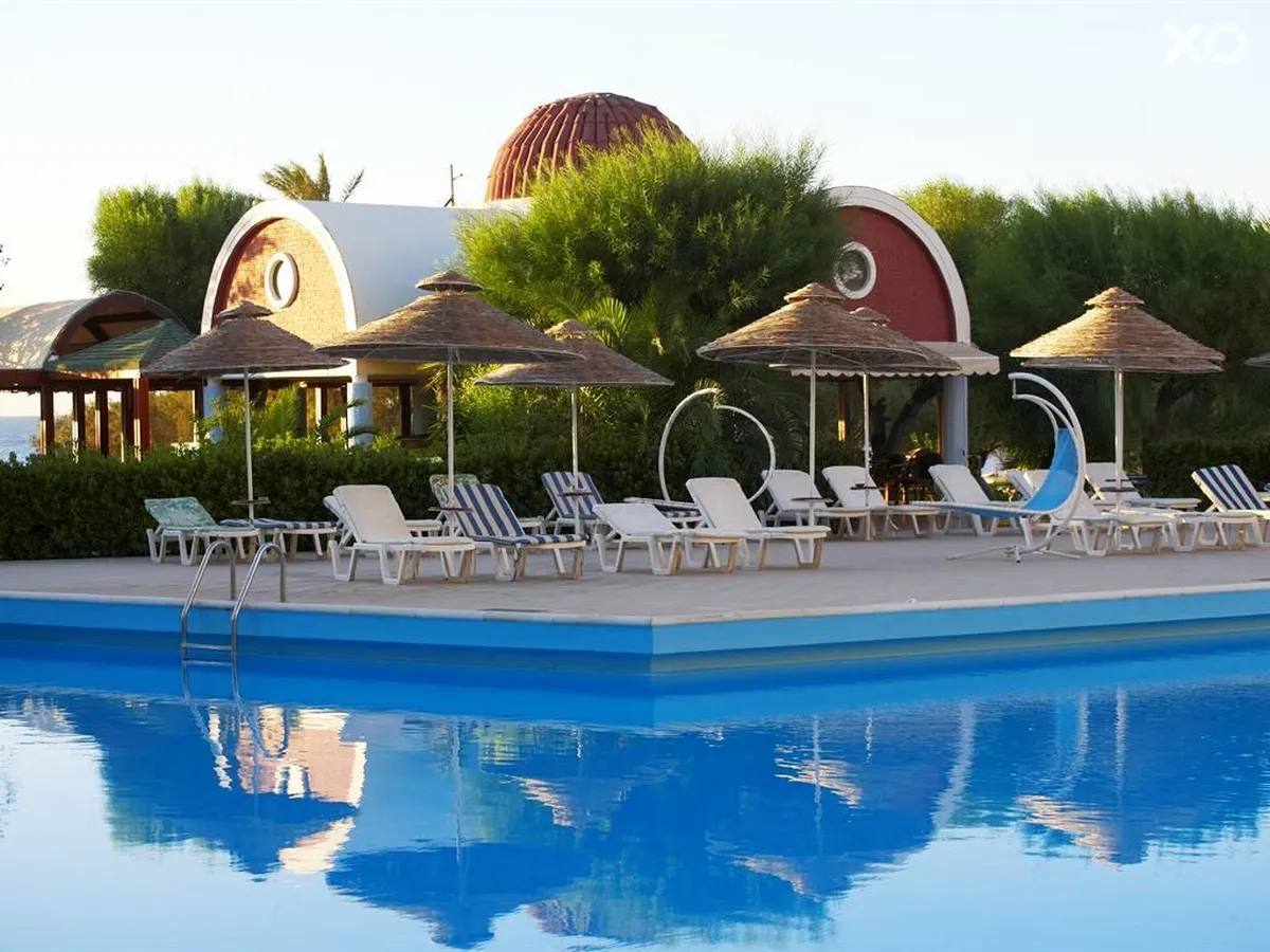Pegasos Deluxe Beach Hotel