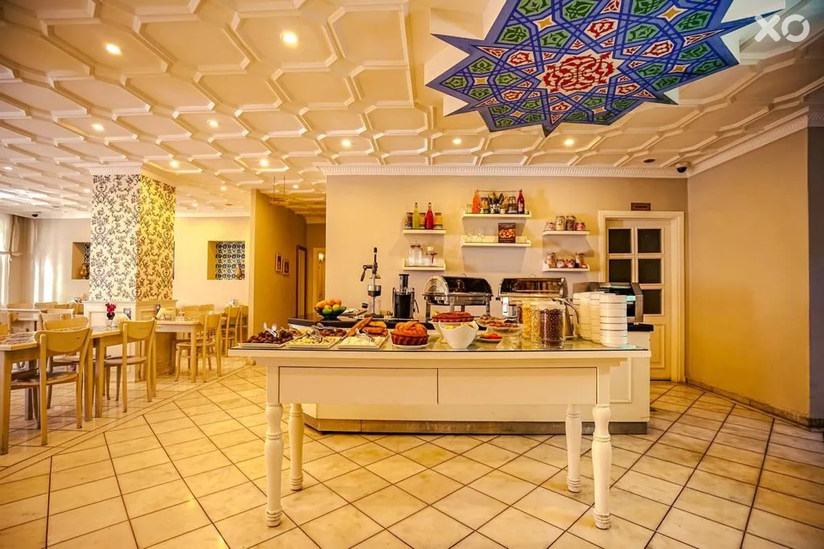 Avicenna Hotel