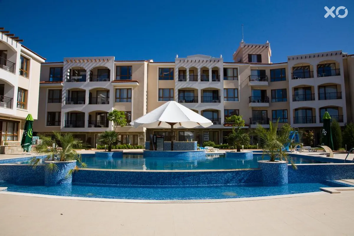 Bay Apartments
