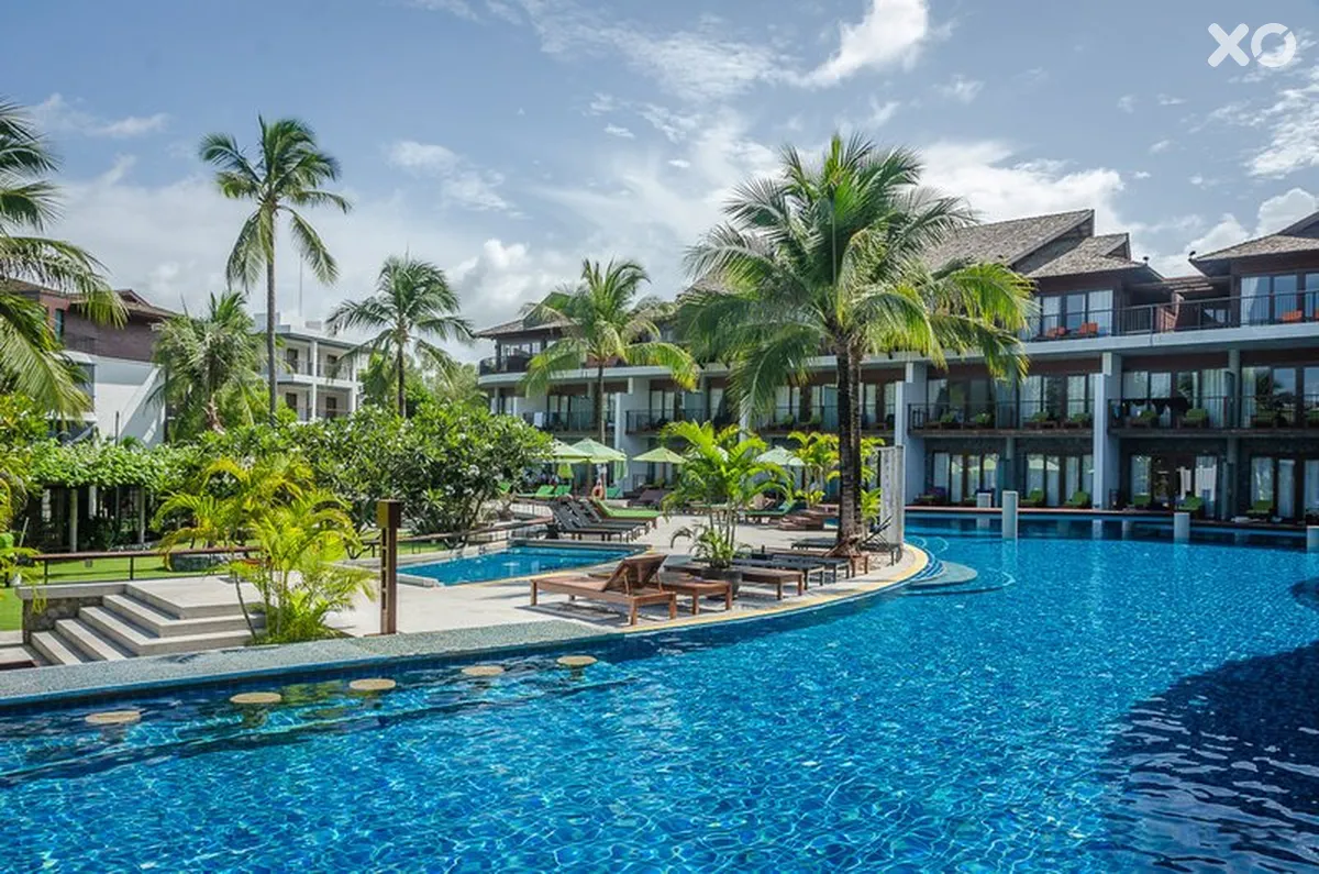 Holiday Ao Nang Beach Resort
