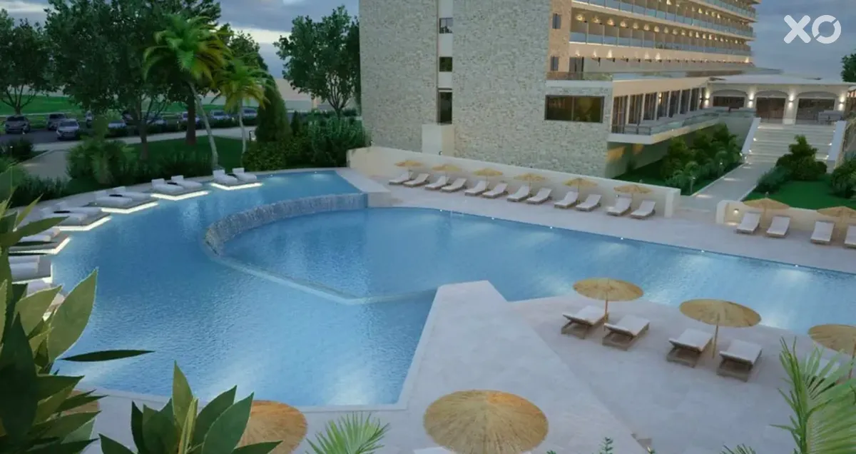 Ninos Grand Beach Hotel & Resort
