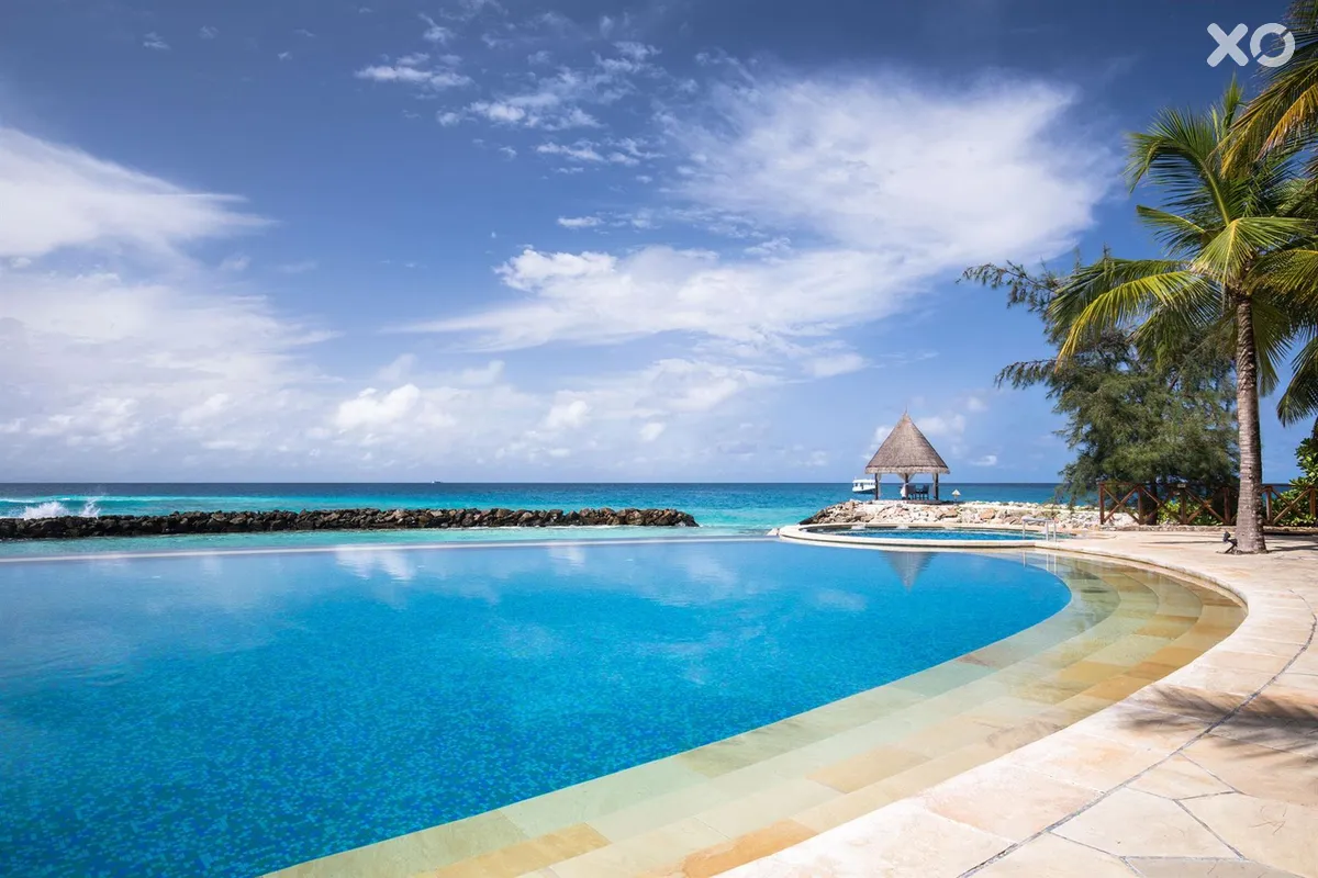 Taj Coral Reef Resort & Spa
