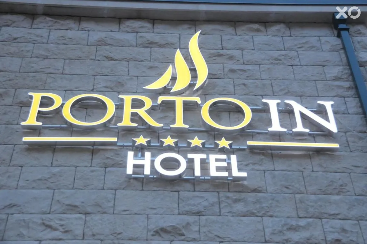 Porto In Hotel
