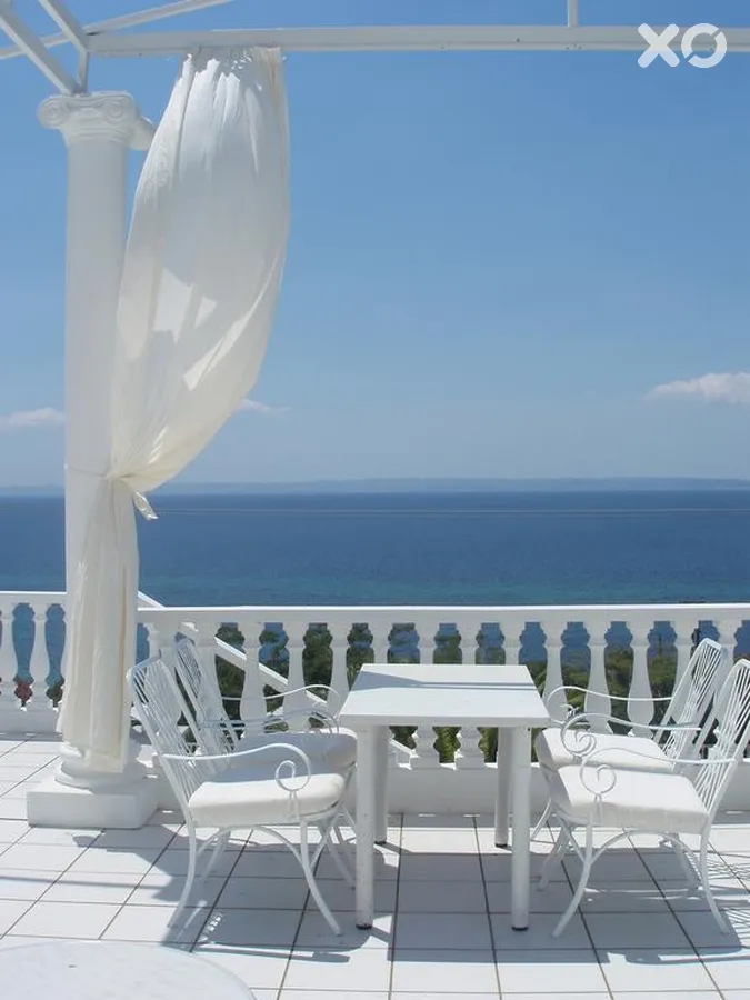 Bianco Olympico Beach Hotel