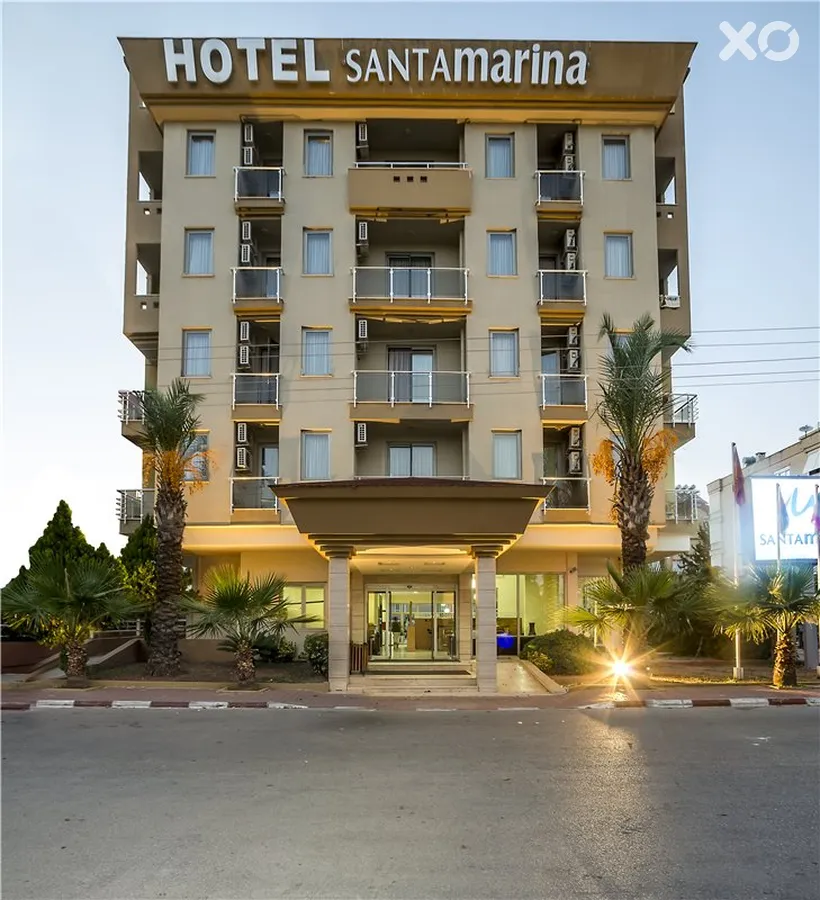 Santa Marina Hotel