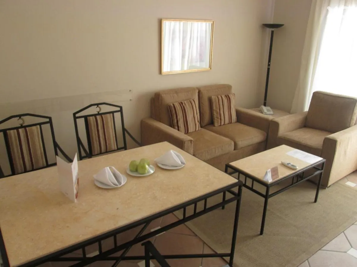 Solymar Ivory Suites