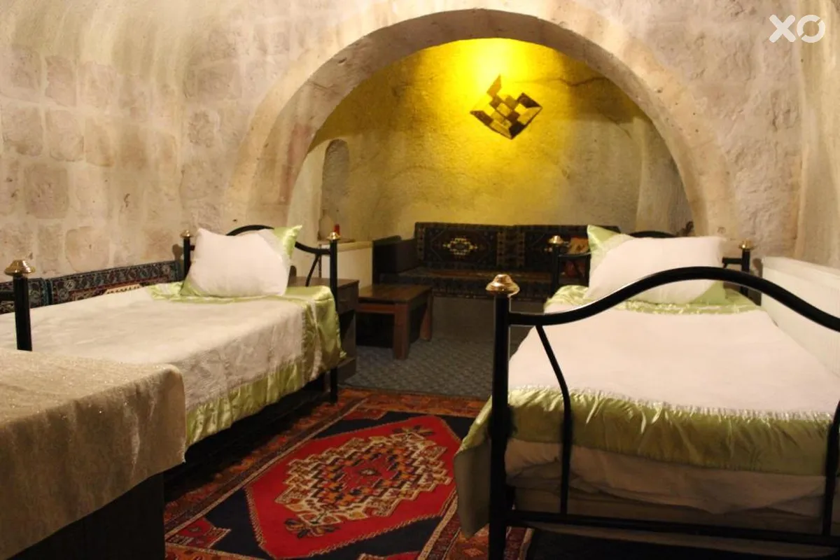 Dilek Tepesi Cave Hotel