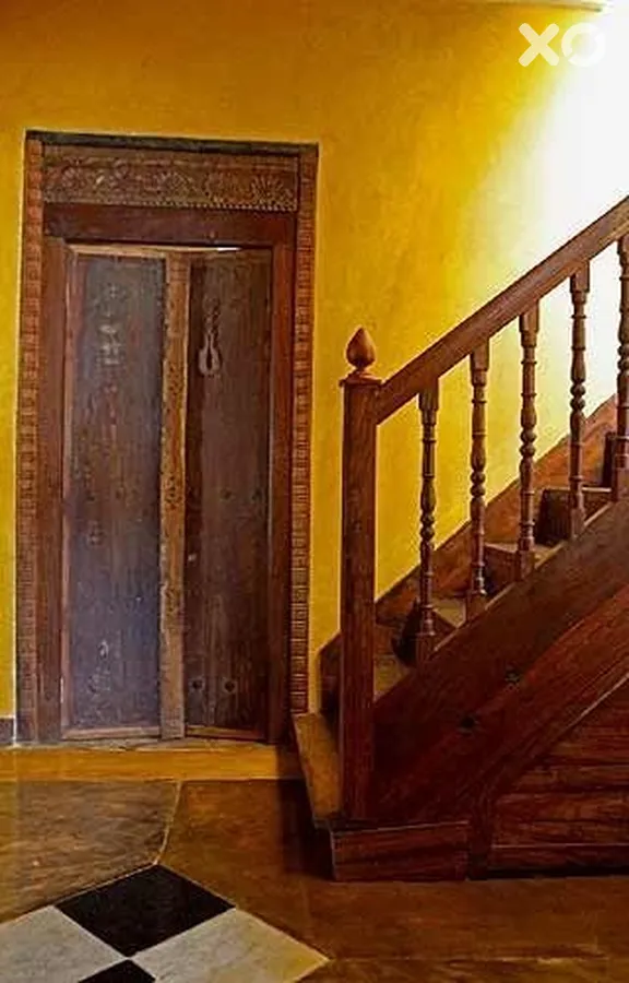 Kholle House