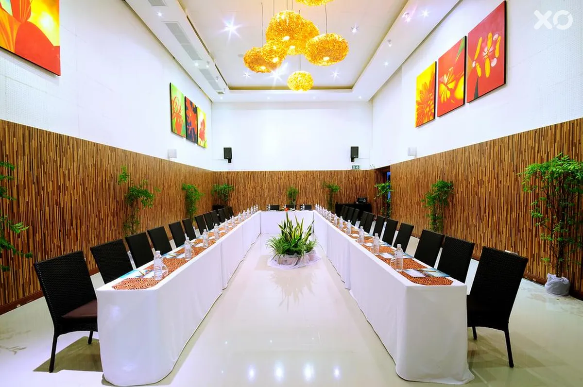 Dhevan Dara Resort & Spa