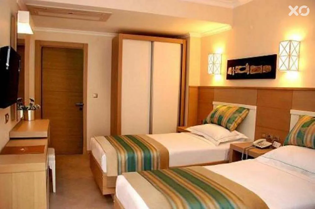 Costa Asmin Hotel