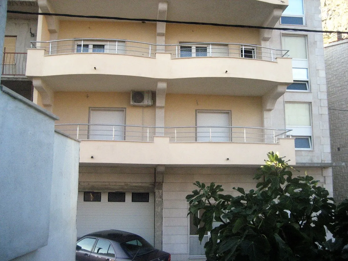 Dragan Villa
