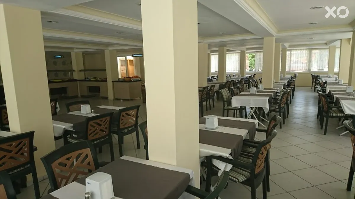 Golden Sun Hotel