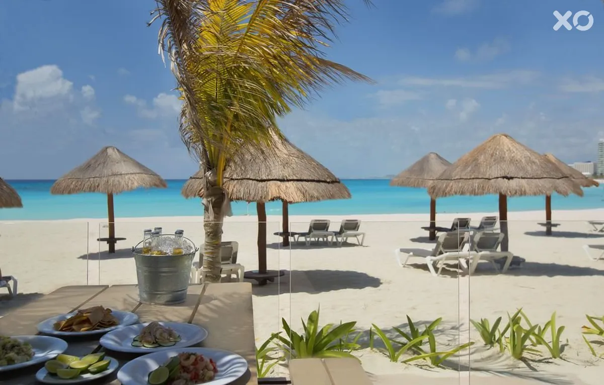 Krystal Altitude Cancun
