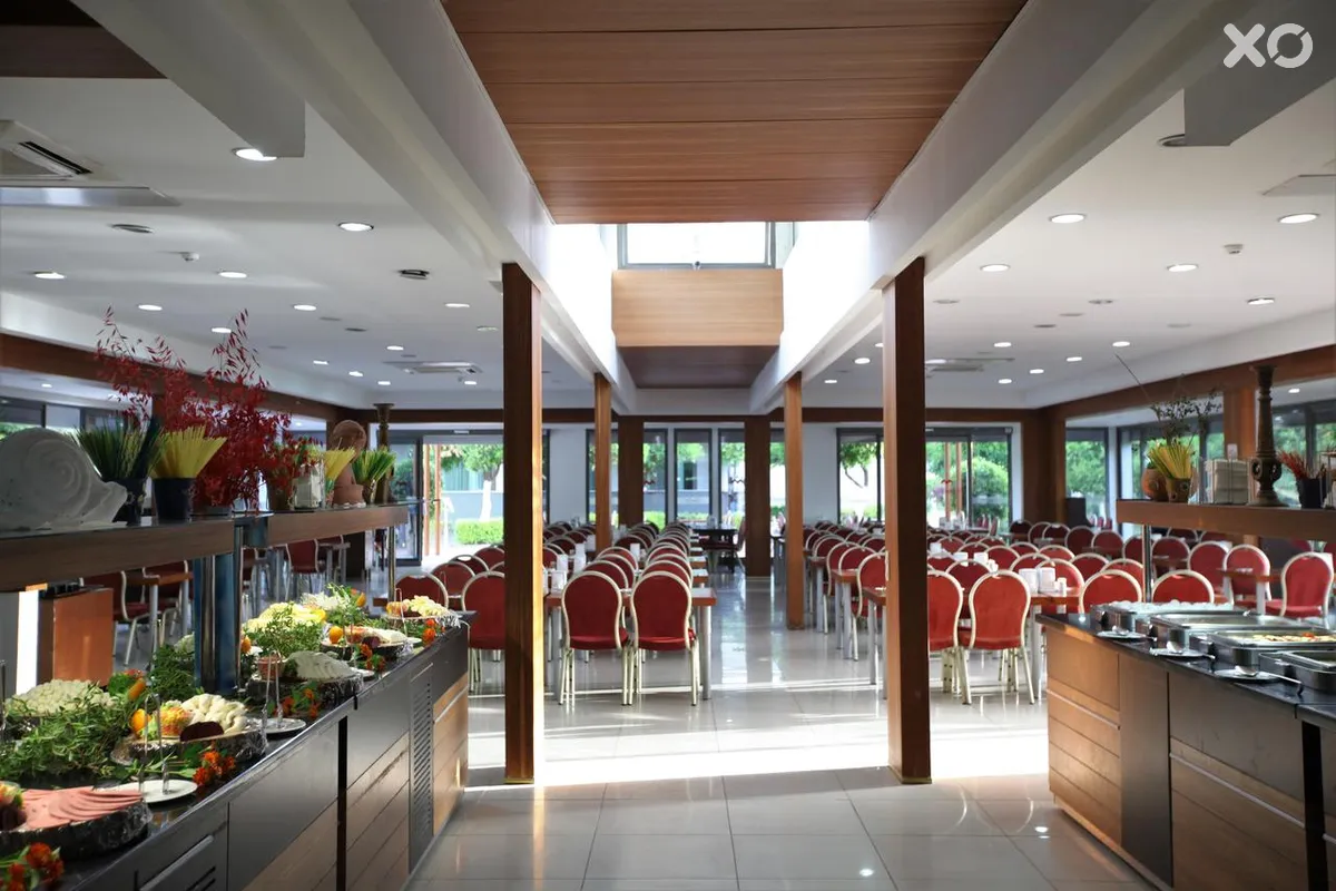 Omorfi Garden Resort