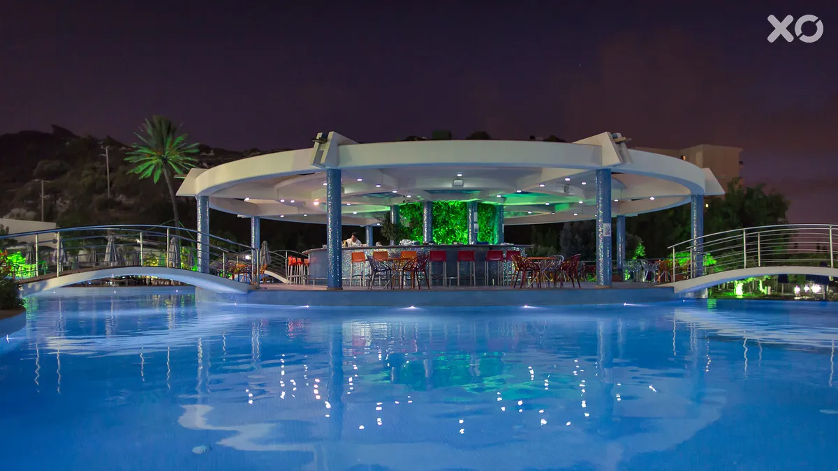 Atrium Platinum Hotel