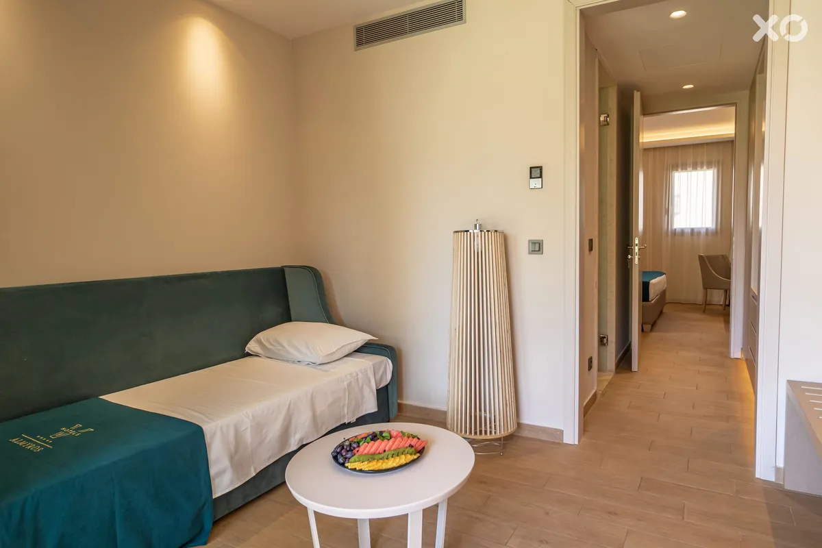 Almyros Beach Resort & Spa