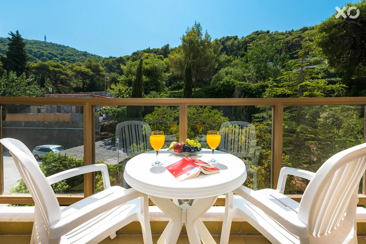 Vis Hotel