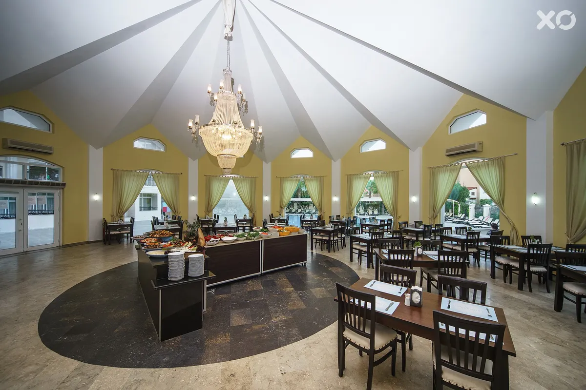 Larissa Inn Hotel
