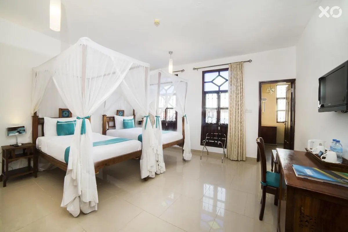 Maru Maru Hotel