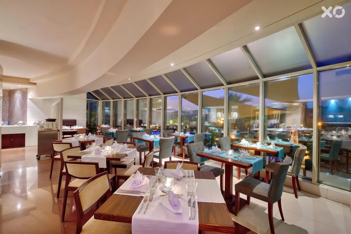 Majestic City Retreat Hotel