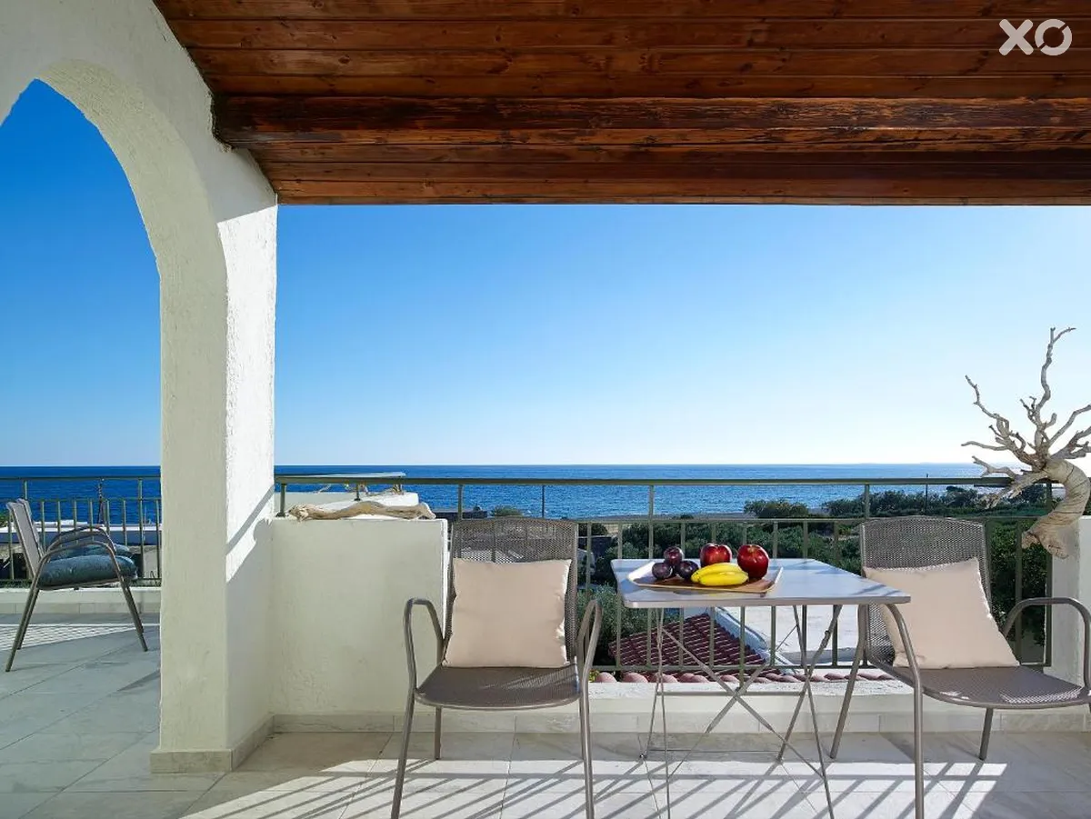 Coriva Beach Hotel